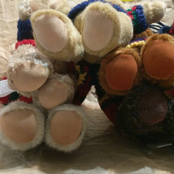 Lot of 8 Vintage Winter Teddy Bears With Removable Knit Sweaters - Picture 10 of 11